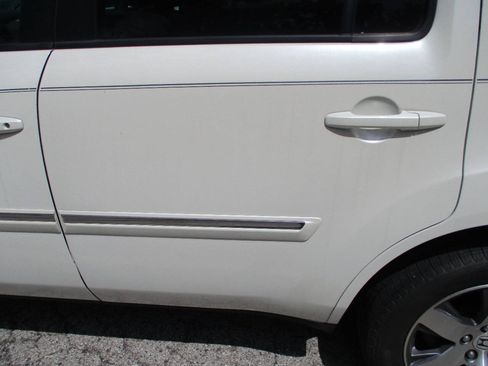 Used 2014 Honda Pilot Touring image 15