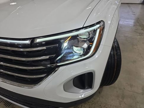 New 2026 Volkswagen Atlas SE image 25