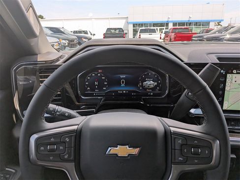New 2025 Chevrolet Silverado 1500 LT image 43