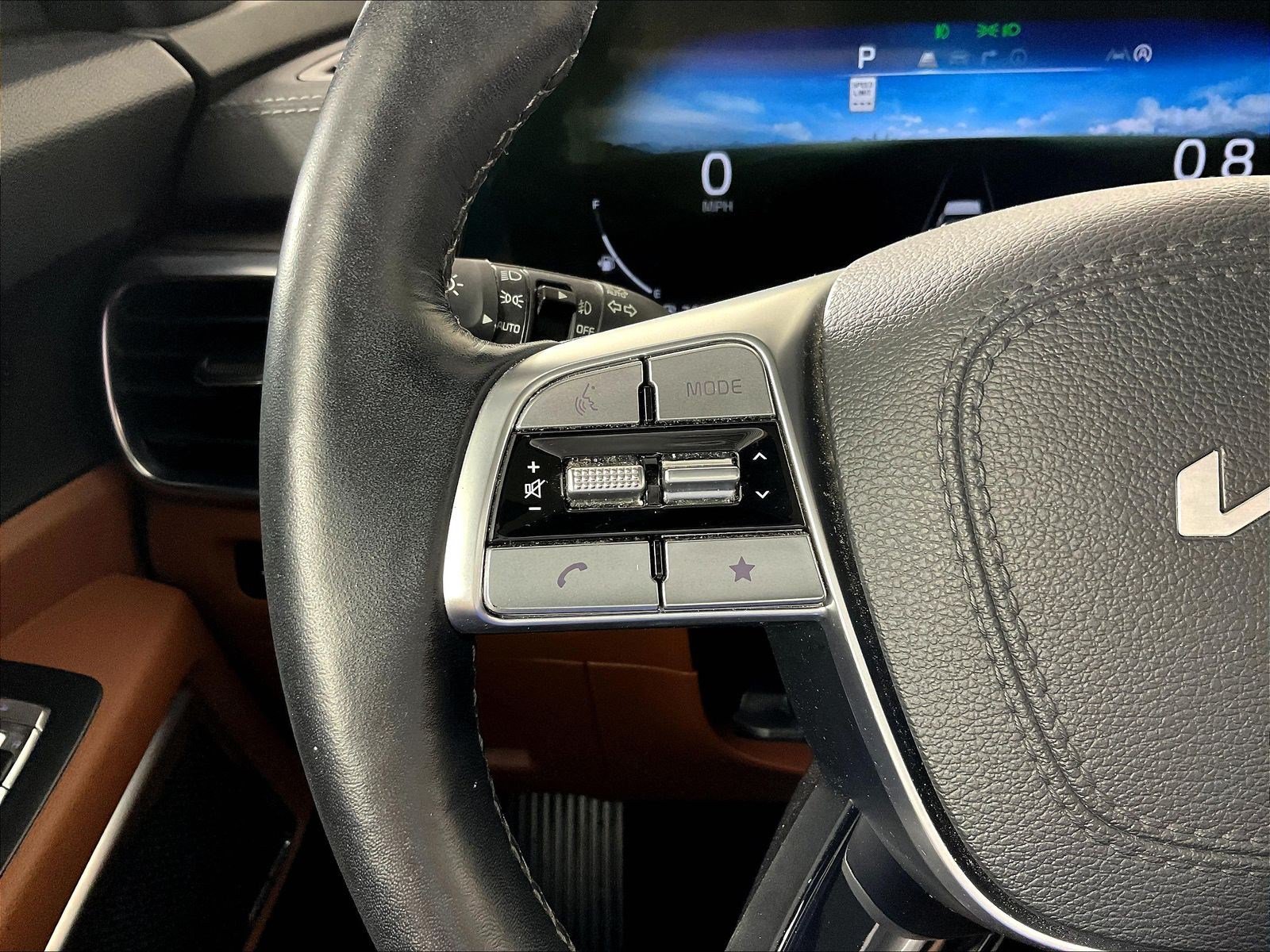 Used 2025 Kia Telluride SX X-Line AWD/4WD image 11