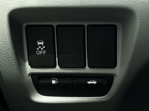 Used 2017 Acura TLX FWD image 25