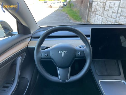 Used 2023 Tesla Model 3 Standard Range RWD image 23