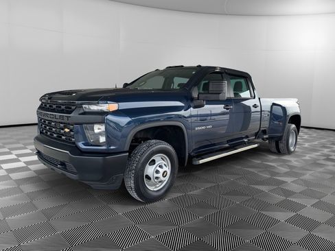 Used 2022 Chevrolet Silverado 3500 W/T w/ Snow Plow Prep/Camper Package image 4