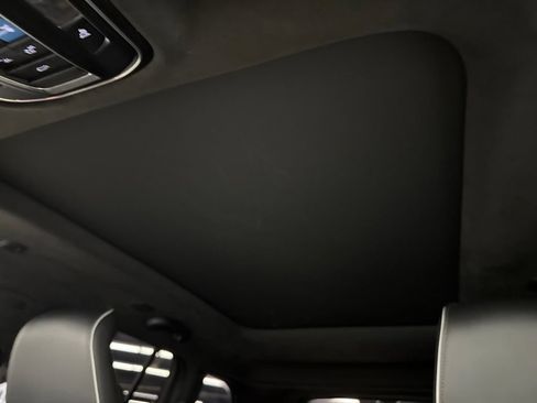 Used 2025 Jeep Grand Cherokee Summit AWD/4WD image 24