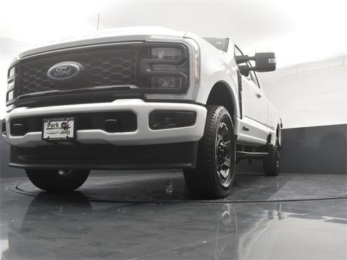 Used 2023 Ford F350 Lariat w/ Sport Appearance Package image 20