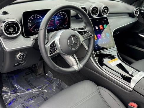 Used 2025 Mercedes-Benz C 300 Sedan image 17