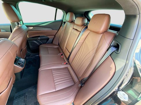 Certified 2023 Maserati Grecale GT AWD/4WD image 20