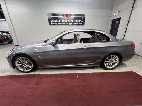 Used 2013 BMW 335i Convertible image 93