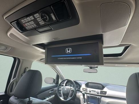 Used 2016 Honda Odyssey Touring image 27