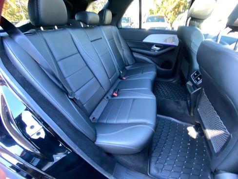 Used 2024 Mercedes-Benz GLE 350 4MATIC image 29