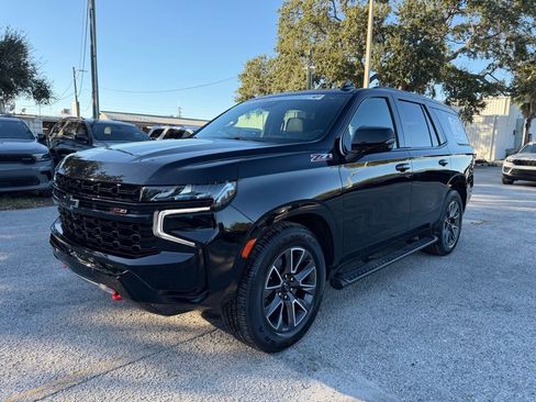 Used 2023 Chevrolet Tahoe Z71 w/ Z71 Off-Road Package image 2