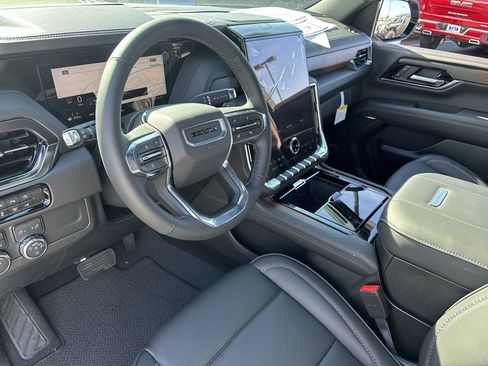 New 2026 GMC Yukon XL Denali AWD/4WD image 10
