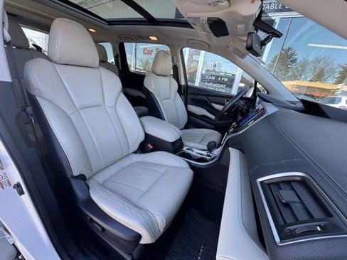 Used 2019 Subaru Ascent Limited image 11