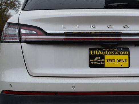 Used 2019 Lincoln Nautilus FWD image 6