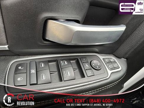 Used 2024 RAM 3500 Big Horn image 38