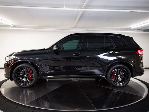 Used 2022 BMW X5 M50i w/ Executive Package AWD/4WD image 2