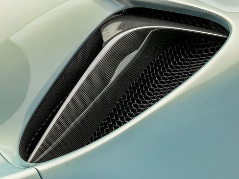Certified 2022 Ferrari SF90 Stradale AWD/4WD image 28