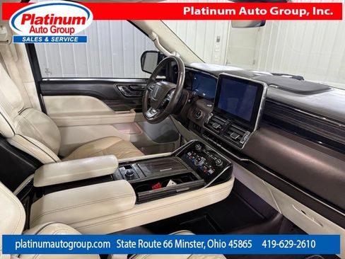 Used 2020 Lincoln Navigator Black Label w/ Cargo Convenience Package AWD/4WD image 46