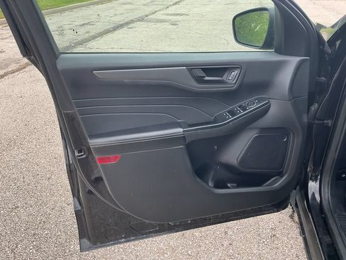 Used 2022 Ford Escape SEL AWD/4WD image 15