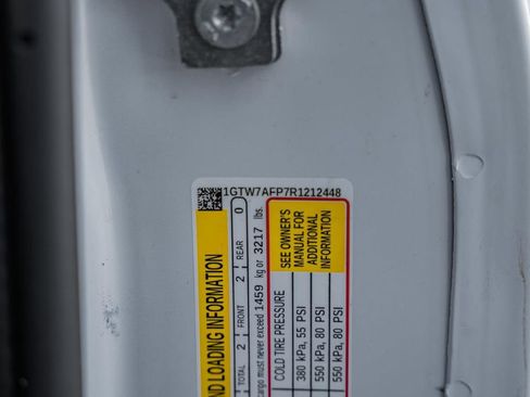 Used 2024 GMC Savana 2500 w/ Driver Convenience Package image 40