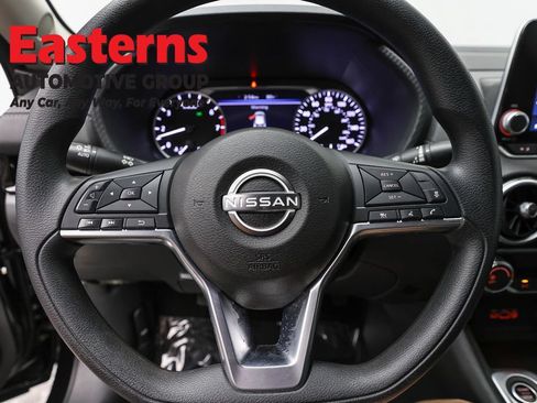 Used 2024 Nissan Sentra SV FWD image 10