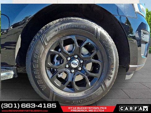 Used 2022 Ford Expedition XLT image 8