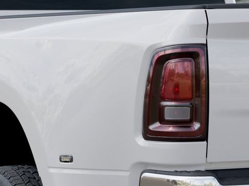 New 2026 RAM 3500 Tradesman w/ Chrome Appearance Group A AWD/4WD image 9