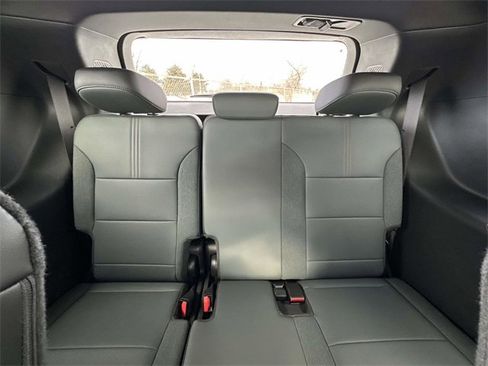 Used 2024 GMC Acadia AT4 w/ LPO, Floor Liner Package image 34