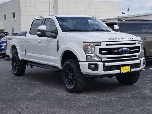 Used 2022 Ford F250 Lariat w/ Tremor Off-Road Package image 3
