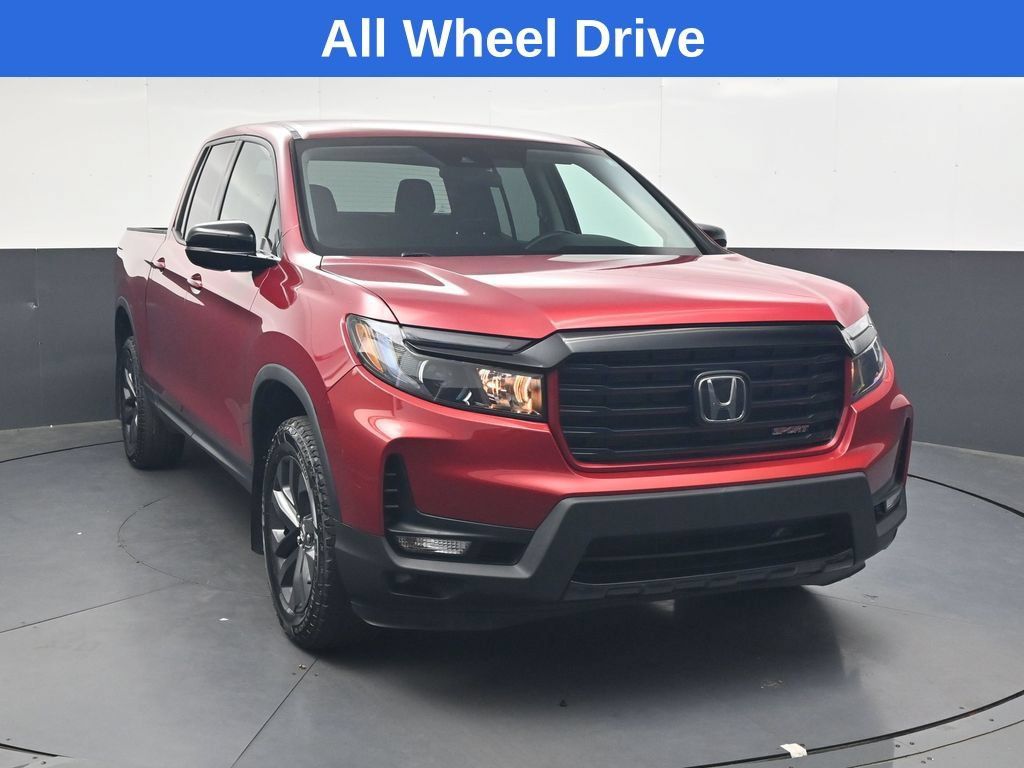 Used 2023 Honda Ridgeline Sport image 2