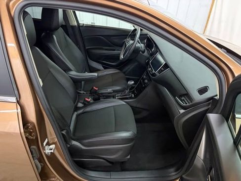 Used 2017 Buick Encore Preferred AWD/4WD image 22