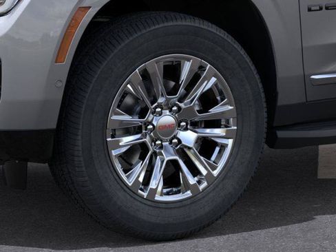 New 2026 GMC Yukon XL Denali AWD/4WD image 9