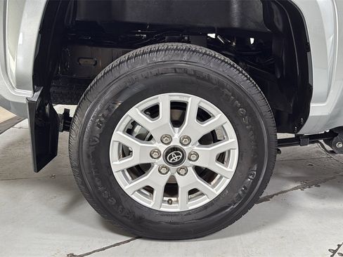 Certified 2024 Toyota Tacoma SR image 22