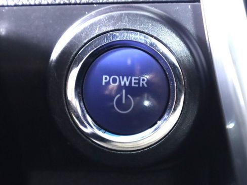 Used 2017 Toyota Camry SE FWD image 22