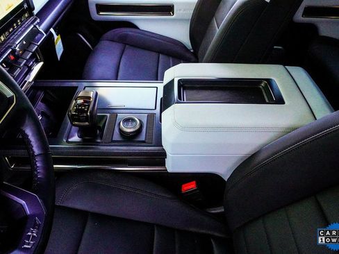 Used 2025 GMC Hummer EV 2X image 20