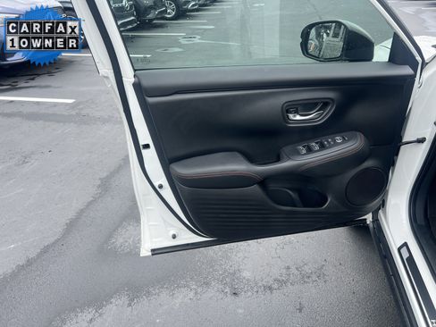 Used 2025 Honda HR-V Sport image 14