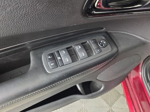 Used 2022 Dodge Durango GT AWD/4WD image 12