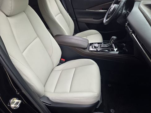 Used 2025 MAZDA CX-30 AWD 2.5 S w/ Premium Package image 14