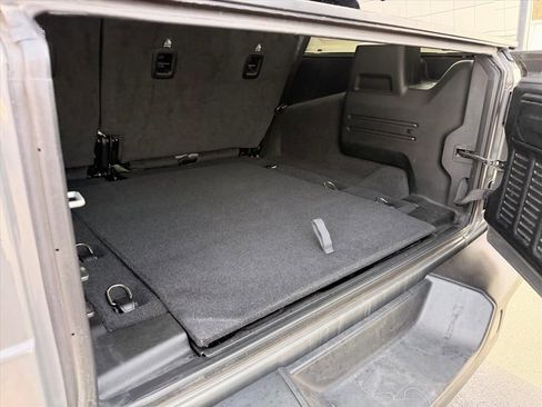 Used 2021 Jeep Wrangler Unlimited Rubicon w/ Steel Bumper Group image 24