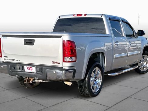 Used 2010 GMC Sierra 1500 SLE w/ Texas Edition image 13