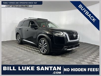 Used 2023 Nissan Pathfinder Platinum w/ Cargo Package