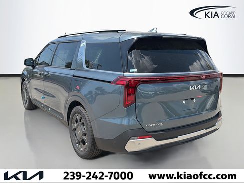 New 2026 Kia Carnival SX image 3