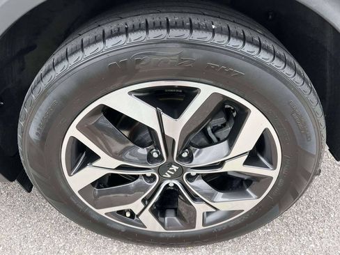 Used 2022 Kia Sportage EX FWD image 35