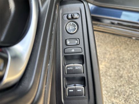 Used 2025 Honda Accord EX-L image 13