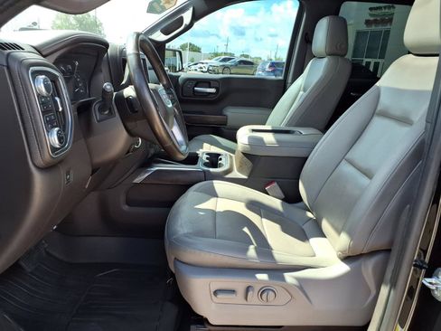 Used 2021 GMC Sierra 1500 SLT AWD/4WD image 19