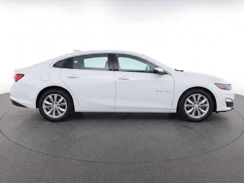 Used 2024 Chevrolet Malibu LT FWD image 8