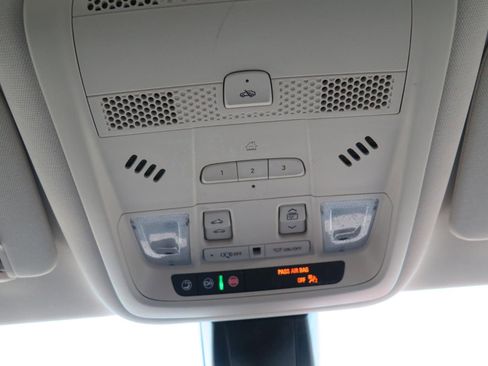 Used 2025 Cadillac XT6 Premium Luxury w/ Technology Package image 20