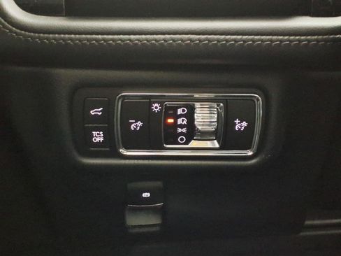 Used 2023 Lincoln Nautilus Reserve w/ Equipment Group 201A AWD/4WD image 22