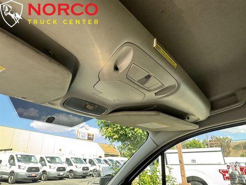 Used 2016 Ford Transit Connect XL image 26