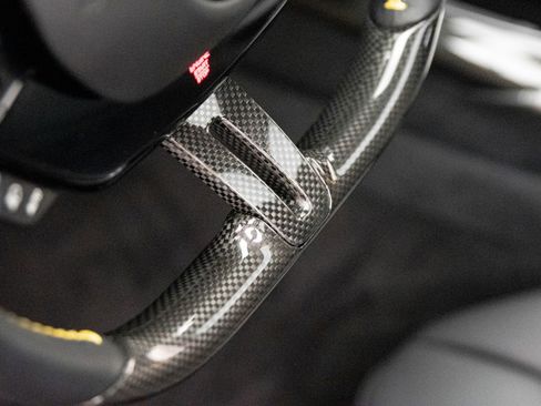 Used 2025 Ferrari 12Cilindri RWD image 17